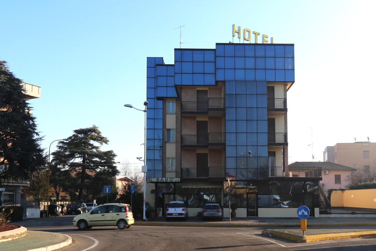 Hotel Sabo' คาสเตล มักจิโอเร ภายนอก รูปภาพ
